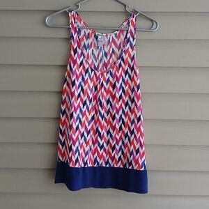 JCP size S colorful pink, orange blue zig zag soft flowy scoop neck tank top